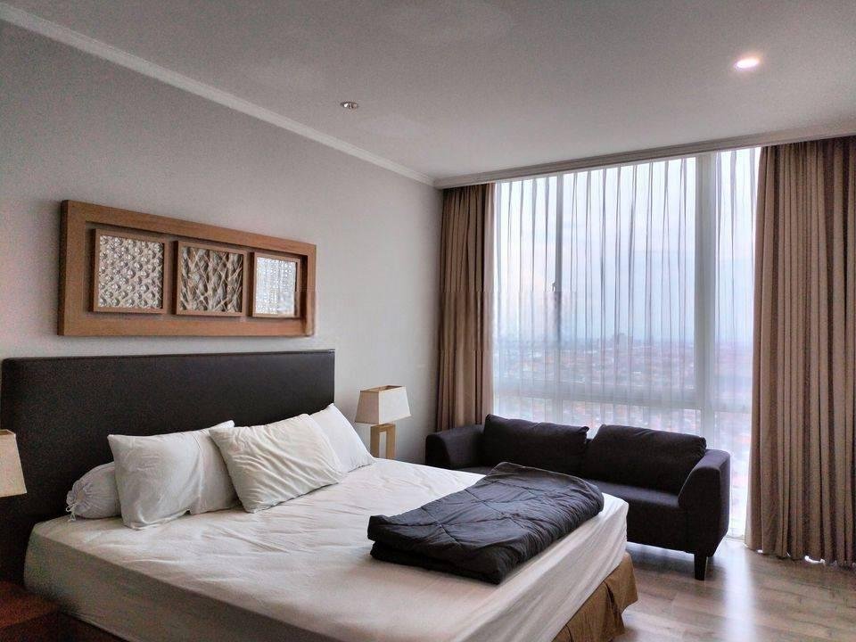Dijual Termurah Apartemen The Via n The Vue Ciputra World Surabaya Barat.