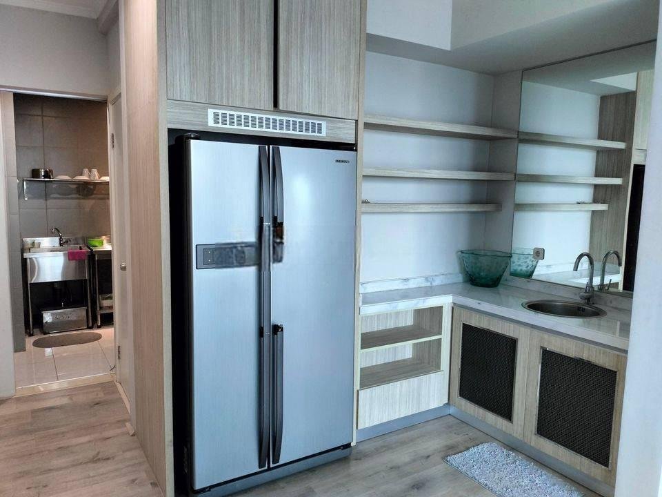 Dijual Termurah Apartemen The Via n The Vue Ciputra World Surabaya Barat.