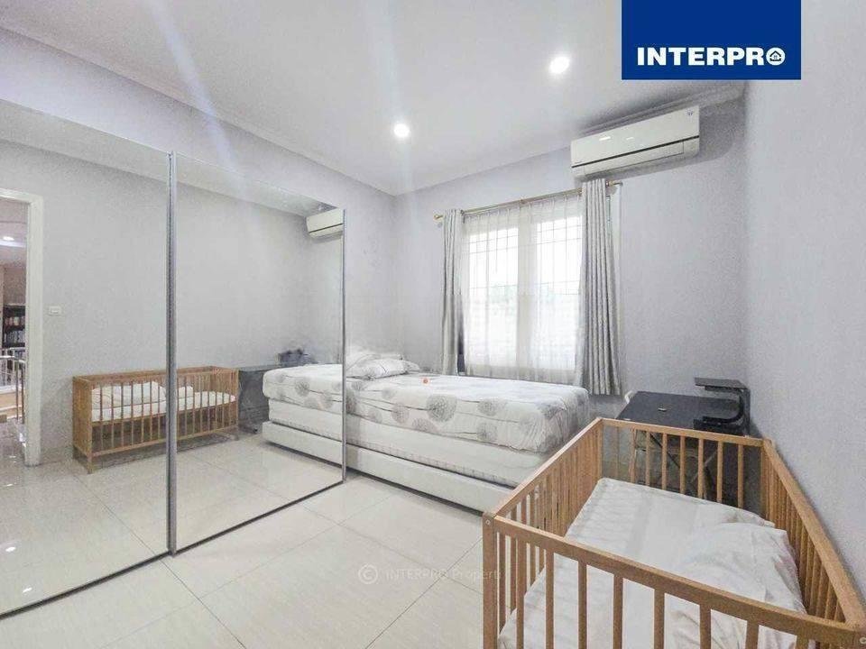 Rumah Permata Buana Hoek 2 Lantai Siap Huni Luas 266m2