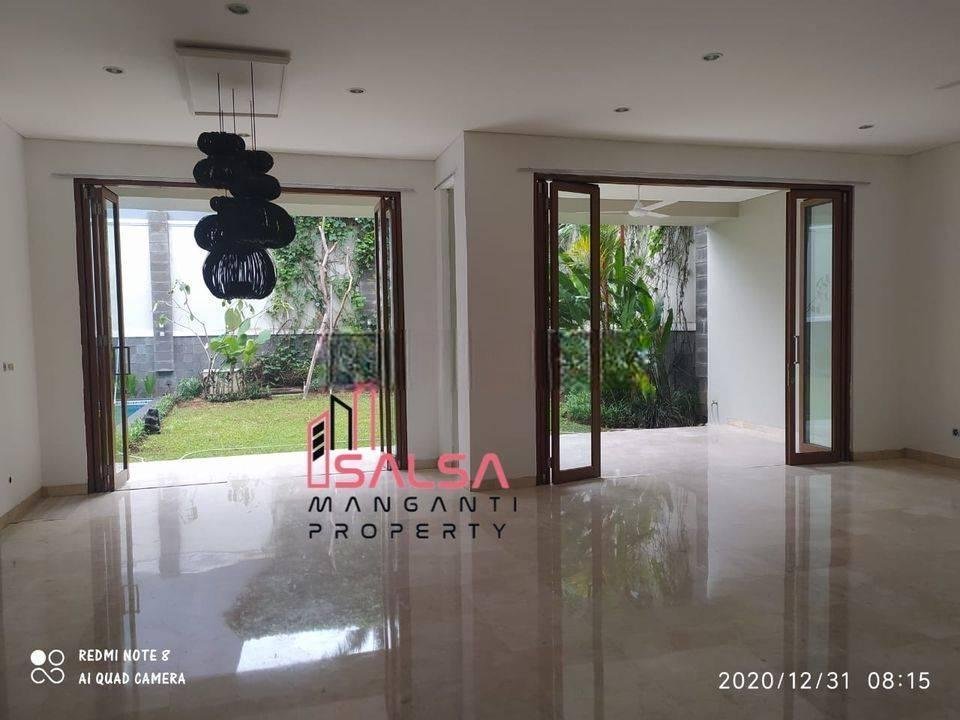 Disewakan Cepat Rumah Cantik Asri Minimalis Modern Tropical Garden Prime Lokasi Dalam Compound Atau Townhouse Bisa Furnish Atau Semi Furnished Atau Unfurnish Harga Murah Siap Huni Di Kemang Jakarta Selatan