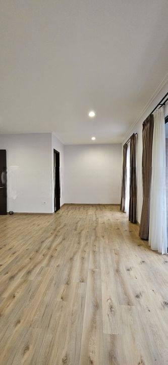 Rumah Golf Island Siap Huni 8x20