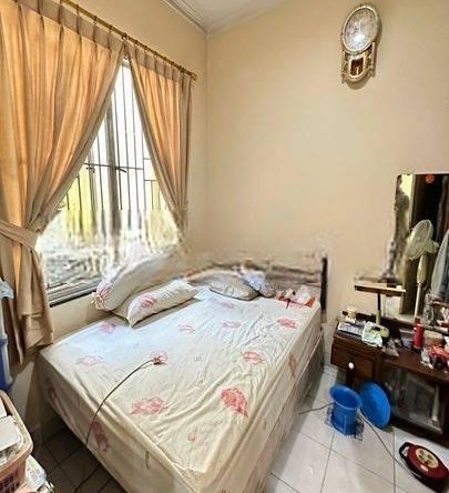 Puri Media Luas 108 m2 - 6x18 . Lokasi TERBAIK - JALAN BESAR !