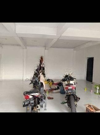 Lt 2 Sewa 55jt/thn NEGO cipinang jatinegara 32 Lt 2 Sewa 55jt/thn NEGO cipinang jatinegara Lt 2 Sewa 55jt/thn NEGO cipinang jatinegara
