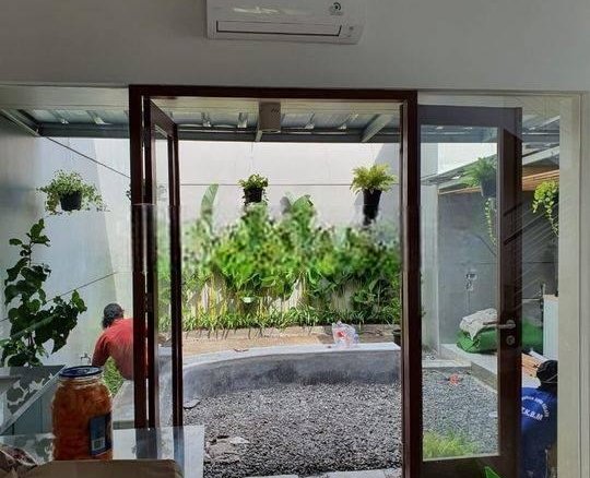 Rumah terawat dua lantai, hook 28 Rumah terawat dua lantai, hook Rumah terawat dua lantai