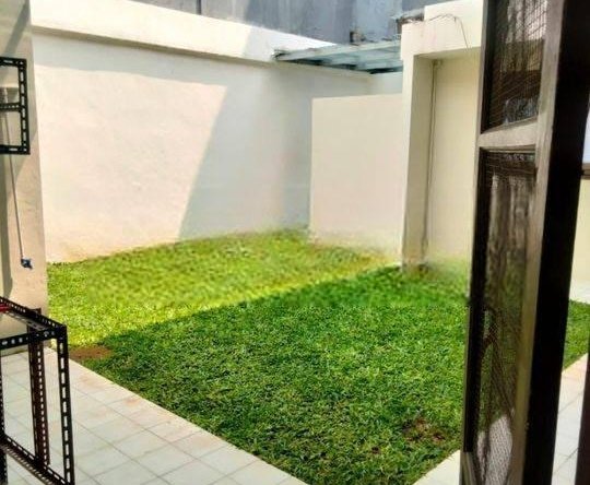 Rumah Tua Hitung Tanah Murah Di Kebayoran Baru di Kebayoran baru