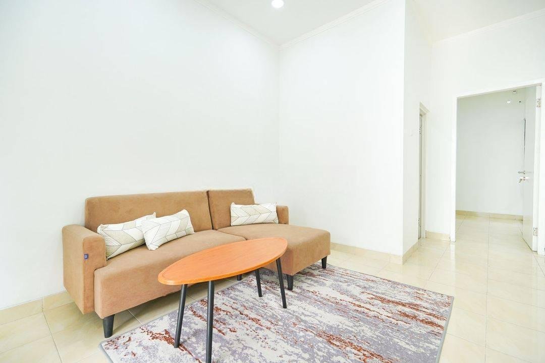 Rumah SHM 2 Lantai 10 menit ke Stasiun Sudimara Siap Nego J18855