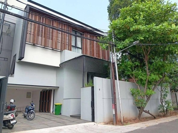 KEMANG SELATAN RUMAH TROPIS PRIVATEPOOL KEMANG JAKARTA SELATAN