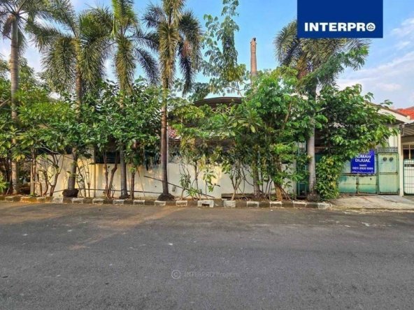 Rumah Hook Hitung Tanah Permata Buana Luas 335m2