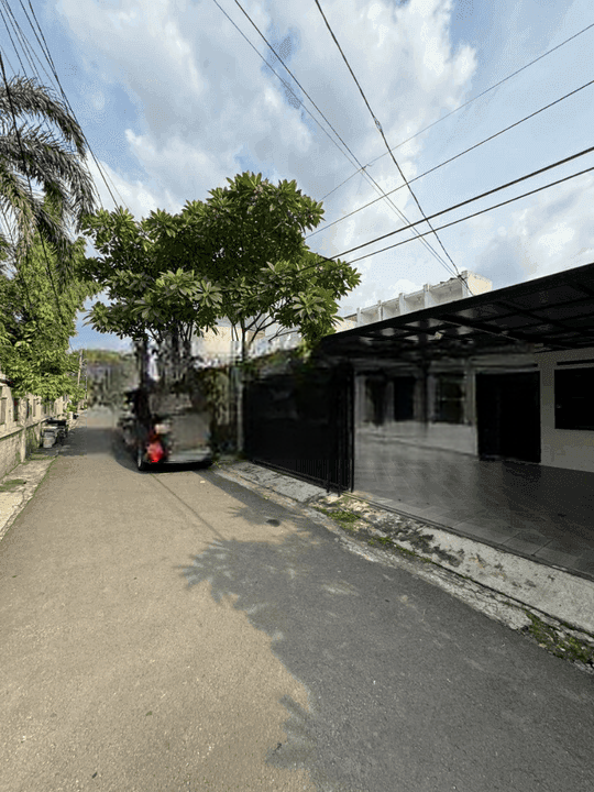 Jarang Ada Rumah Siap Huni Terawat Dalam Kompleks di Cipete