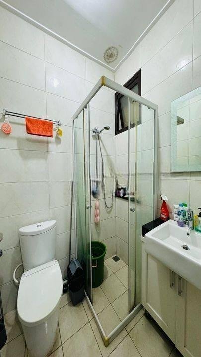 Rumah Di Green Lake City Cluster Asia Ukuran 6x15 Full Renov Rumah Di Green Lake City Cluster Asia Ukuran 6x15 Full Renov