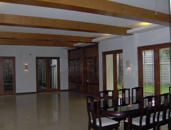 Di Sewa Rumah Mewah Simprug Dekat Senayan City