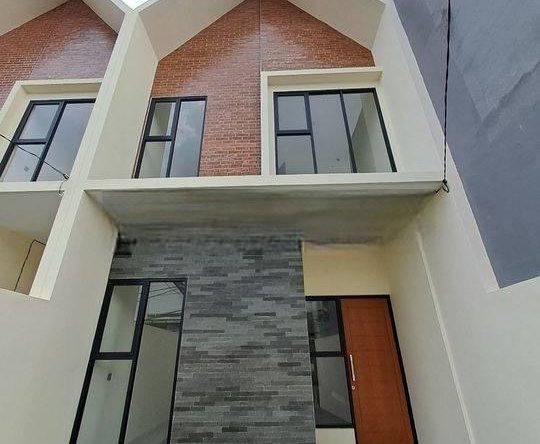 Rumah Baru Lokasi Super Premium Meruya Utara