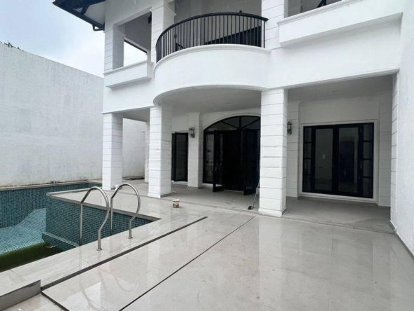 For Rent rumah di Permata Hijau