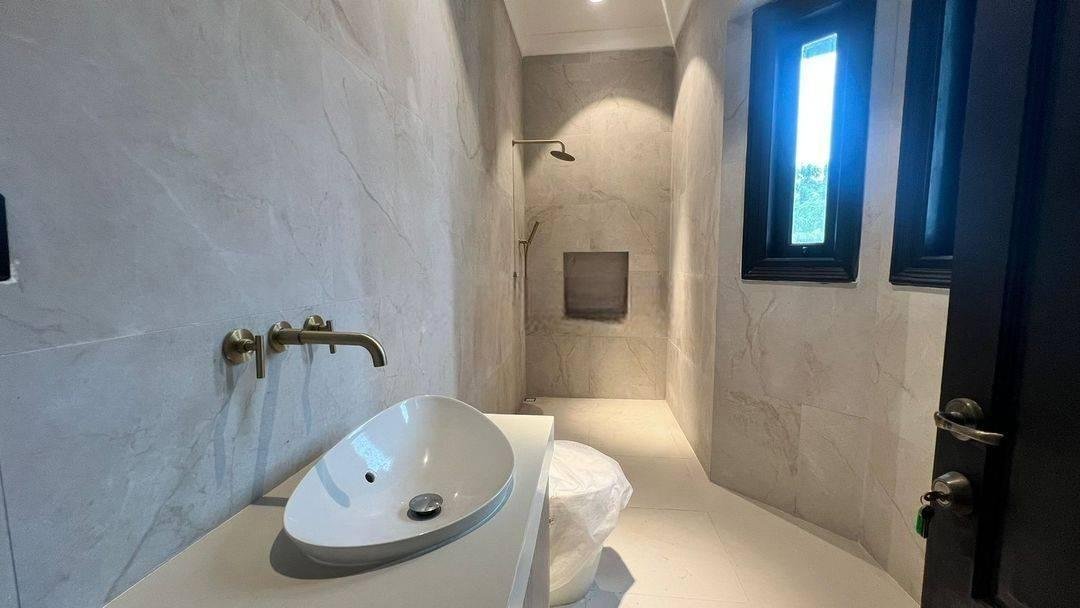 For Rent rumah di Permata Hijau