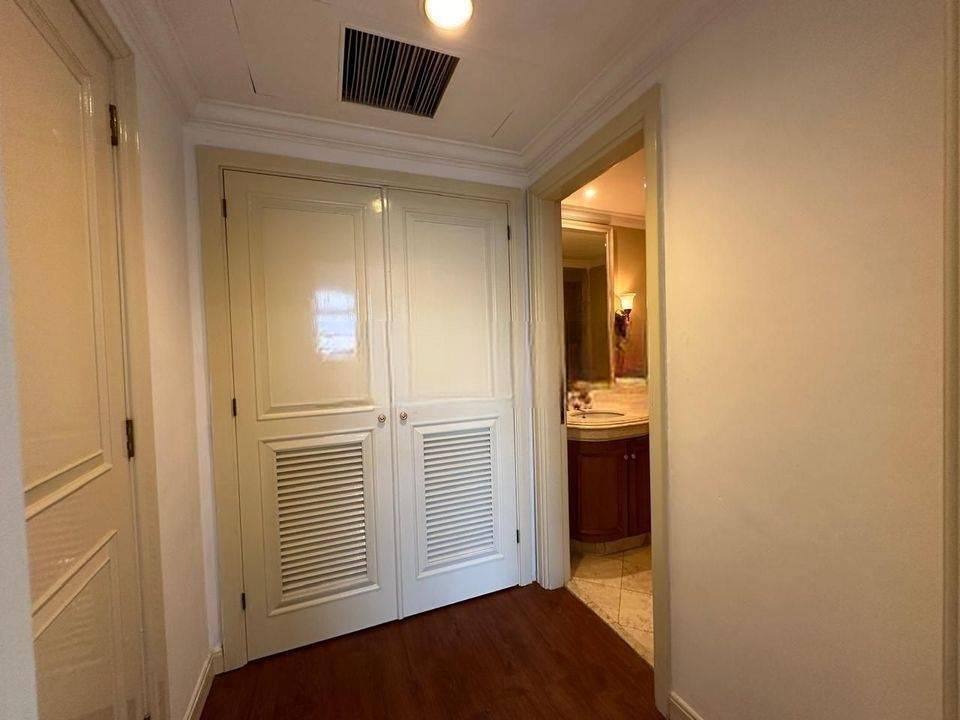 Jual Beli Rumah di DKI Jakarta, Jakarta Selatan, Jakarta Timur, Jakarta Pusat, Jakarta Barat, Jakarta Utara