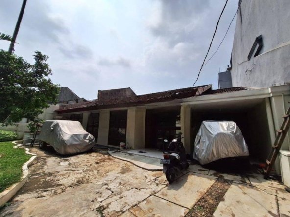 Good Deal Lokasi Tenang Depan Taman Bonus Rumah