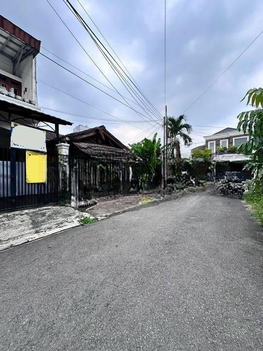 Jual Rumah Hitung Tanah Harga Termurah di Pondok indah Jaksel Jual Rumah Hitung Tanah Harga Termurah di Pondok indah Jaksel
