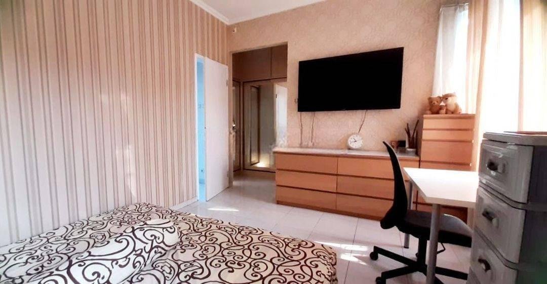 SEWA RUMAH CANTIK FURNISHED 2 LANTAI DI KENCANA LOKA BSD TANGSEL