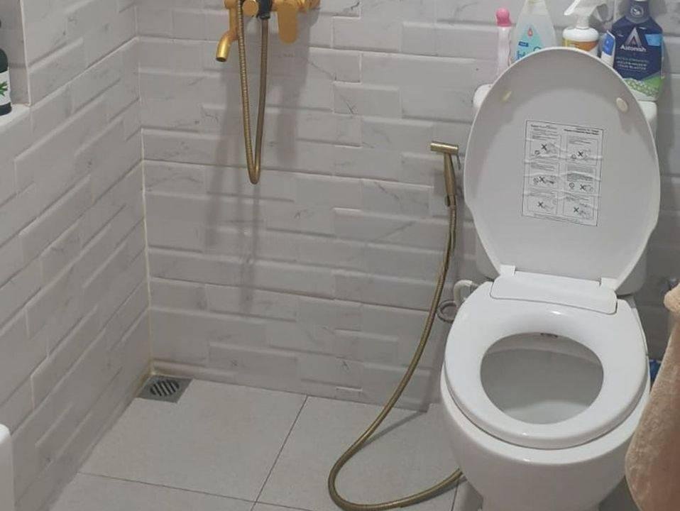 Hunian Mewah LT 200 Carport Luas 15 menit ke Mall Grand Cakung Bisa Nego J20656