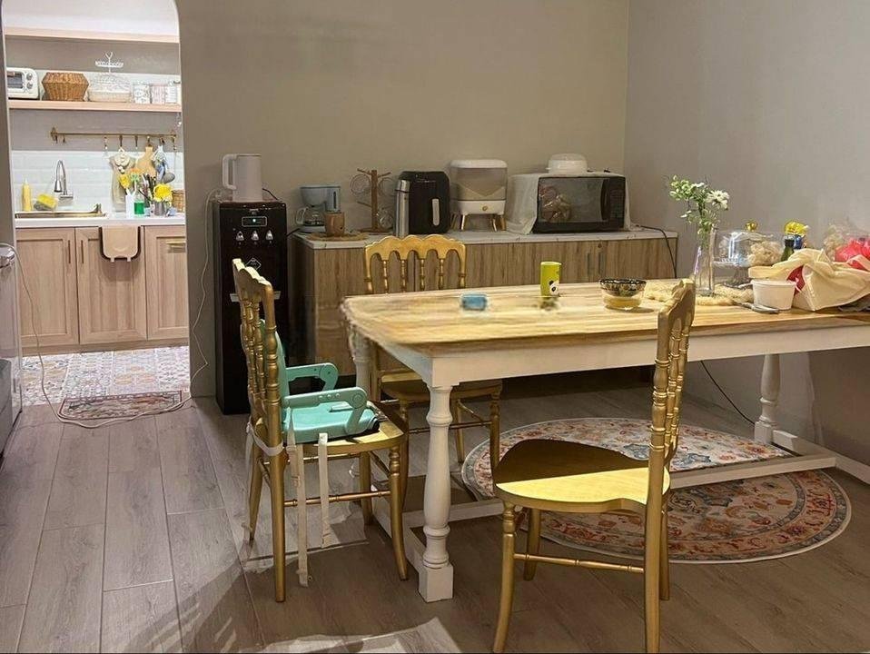 Hunian Mewah LT 200 Carport Luas 15 menit ke Mall Grand Cakung Bisa Nego J20656