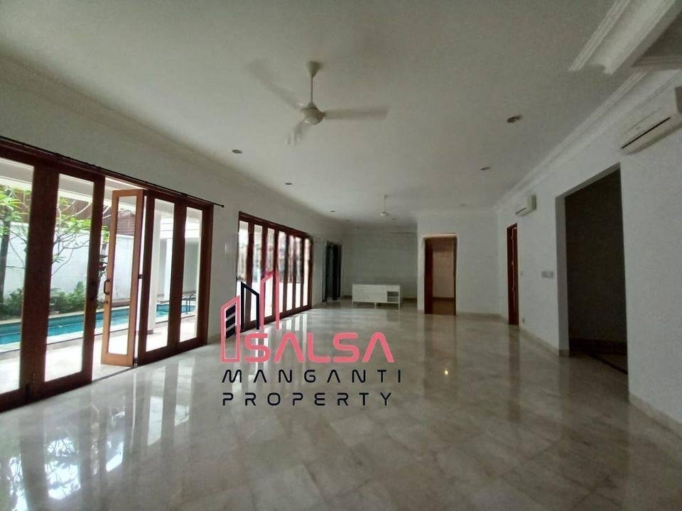 Disewakan Rumah Cantik Single House Modern Tropical House Area Expat Ambassy Dan Pejabat Nuansa Asri Dan Nyama Rumah Ex Kedutaan Area Kemang Dalam Kemang Jakarta Selatan