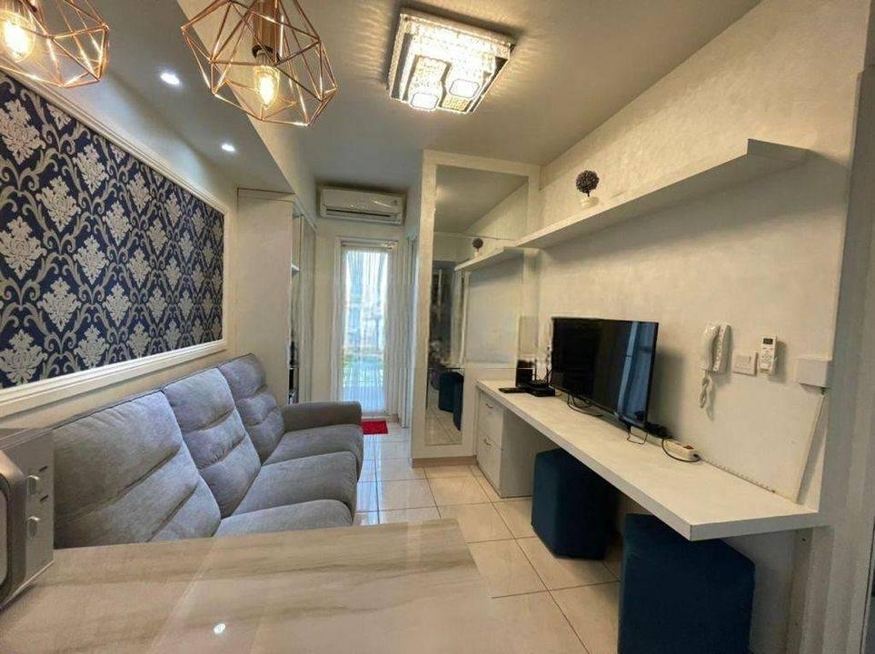 Dijual The Springlake Apartement By Summarecon Bekasi 2 BR Furnished