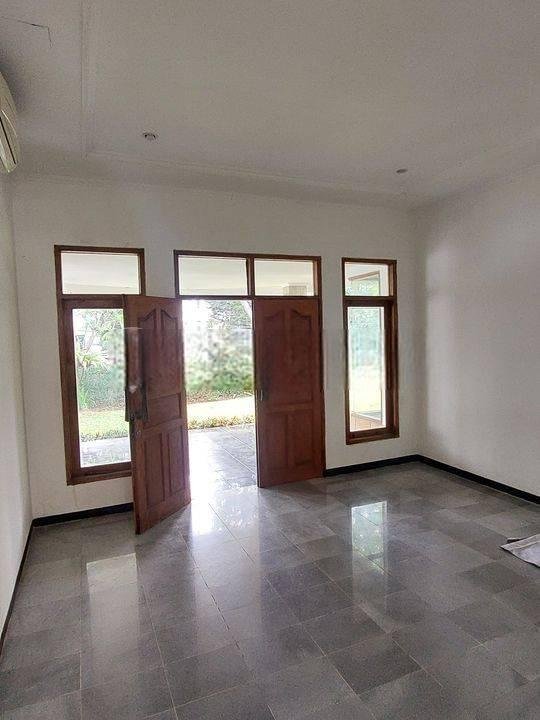 Rumah Bagus di Area Pejaten Dekat Kemang