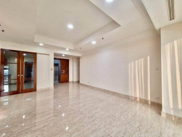 Pakubuwono Residence 3 Br, Beautiful Pool View, For Sale With Rental Refund 6 Pakubuwono Residence 3 Br, Beautiful Pool View, For Sale With Rental Refund Pakubuwono Residence 3 Br