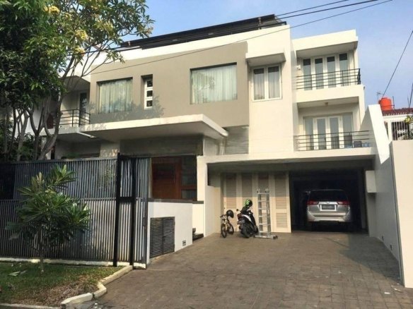Rumah Cantik di Perumahan Pondok Indah 24 Rumah Cantik di Perumahan Pondok Indah Rumah Cantik di Perumahan Pondok Indah