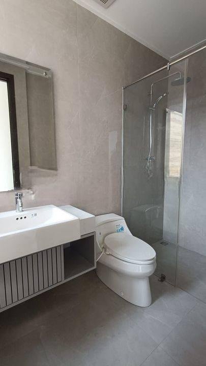 Disewakan Rumah 2 Lantai di Cluster Discovery Alton Samping Rs Pondoh Indah Bintaro Uk 8x15