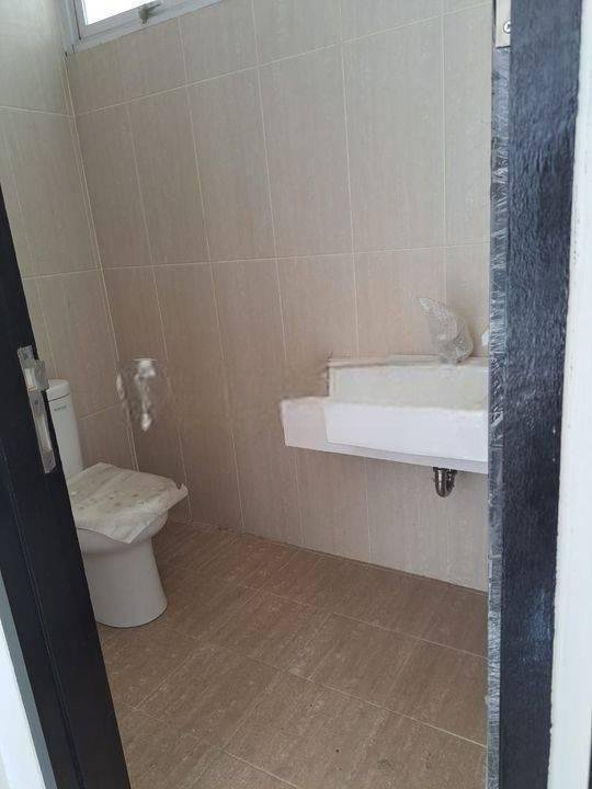 Disewakan rumah baru 2 lantai citra garden 8 harga paling murah