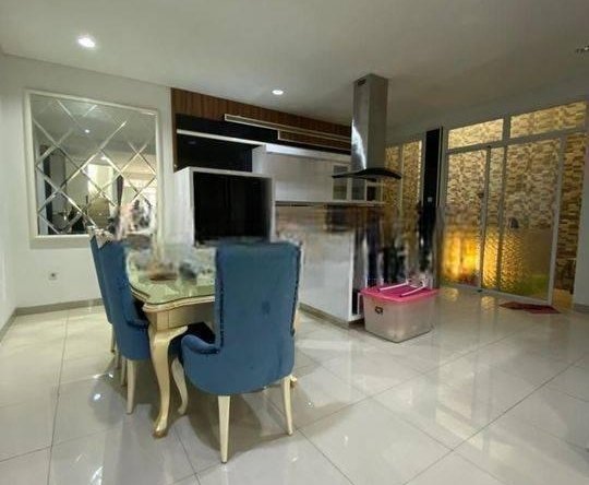 Termurah Rumah Green Lake City Amerika Latin Lt8x18 Lb250 Utara