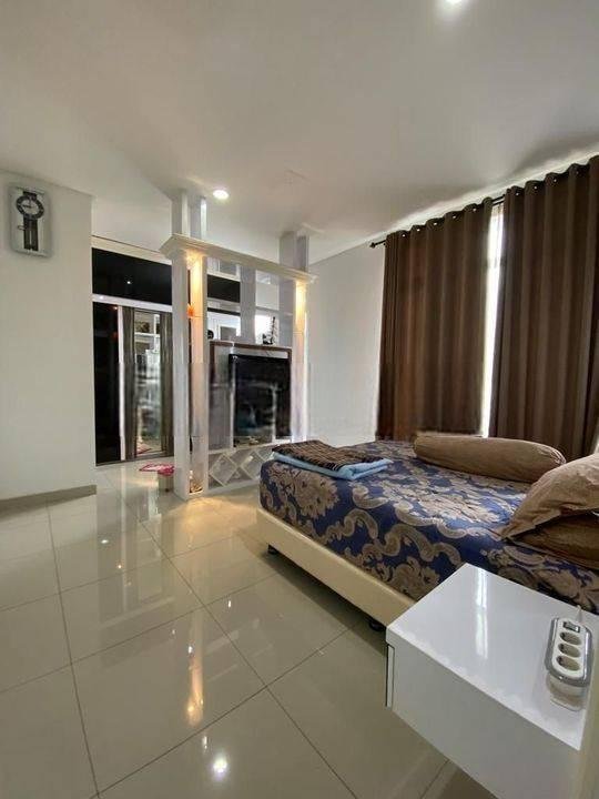 Termurah Rumah Green Lake City Amerika Latin Lt8x18 Lb250 Utara