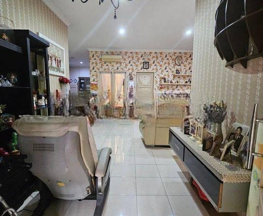RUMAH CRYSTAL PENGEMBANGAN FURNISH DEKAT PAHOA GADING SERPONG