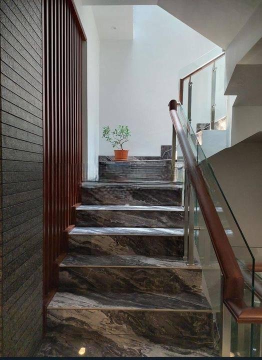 Rumah Modern Minimalis Permata Buana 3 Lantai 4 Kamar Tidur