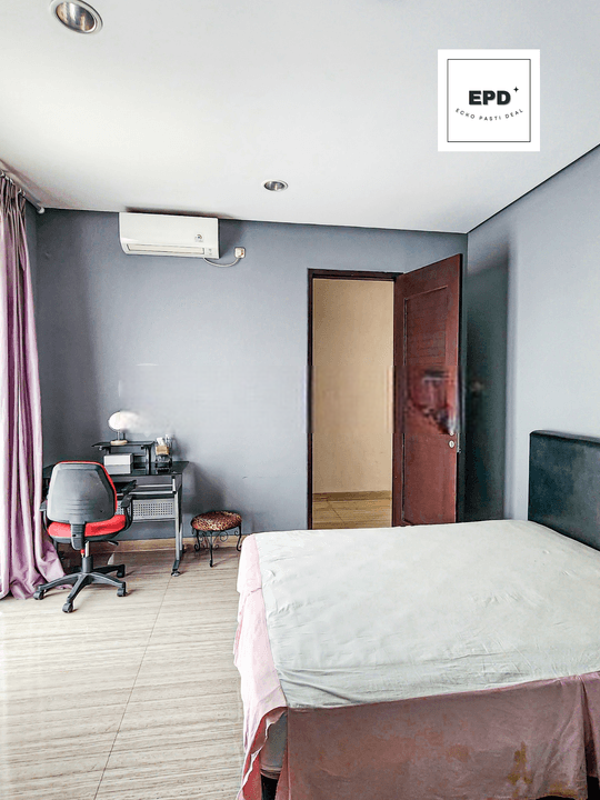 Rumah 2 Lantai Bagus Bangka Kemang Fully Furnished Private Pool