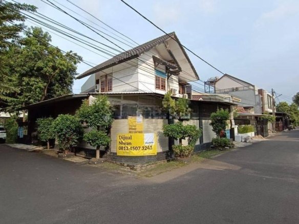 Rumah Hoek 2 Lantai Perlu Renovasi di Cluster Citra Garden 1 34 Rumah Hoek 2 Lantai Perlu Renovasi di Cluster Citra Garden 1 Rumah Hoek 2 Lantai Perlu Renovasi di Cluster Citra Garden 1