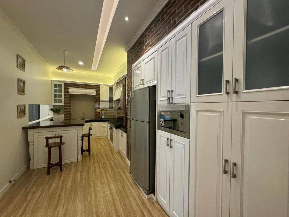 For Rent Furnished Luxury Tropical House in Kemang