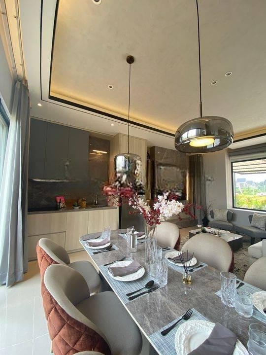 Jual Rumah 2 Lantai 4 Kamar Tidur Paling Murah