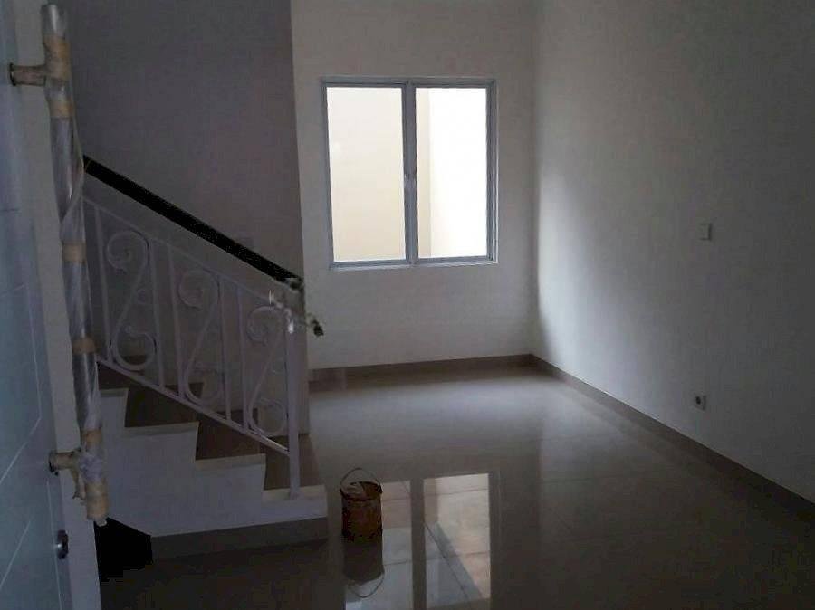 Disewakan Rumah 2 Lantai 6x15m Cluster Thames Jgc Cakung