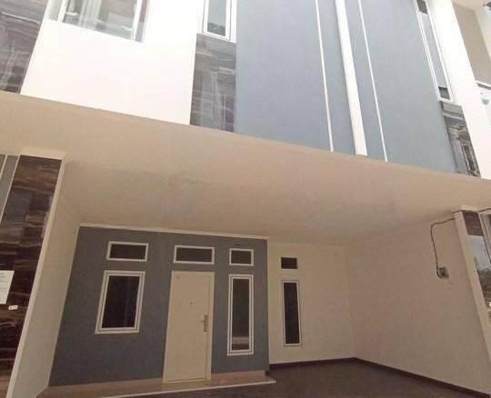 Rumah Modern Di Pisangan 2 Lantai dekat Pintu Toll Jatinegara 4 Rumah Modern Di Pisangan 2 Lantai dekat Pintu Toll Jatinegara Rumah Modern Di Pisangan 2 Lantai dekat Pintu Toll Jatinegara