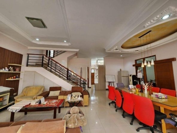 Disewakan rumah cluster siap huni 2 lantai di kelapa gading