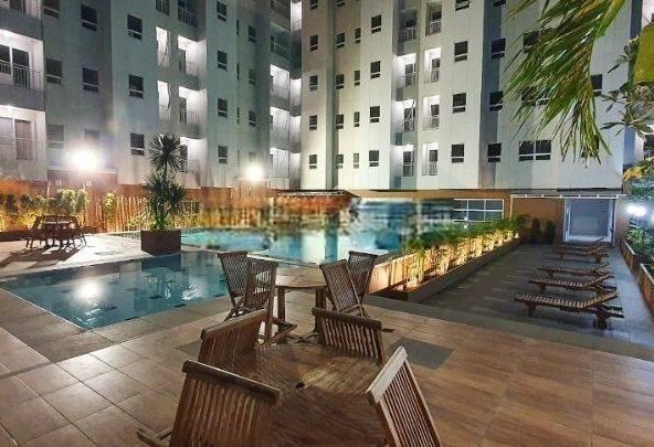 Metro Garden 2 BR Semi Furnished Bagus View Pool