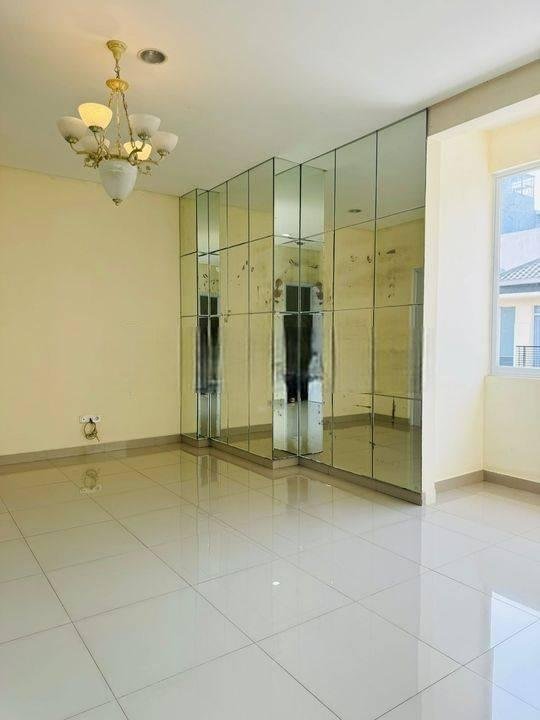 Rumah di Amerika Latin Green Lake City