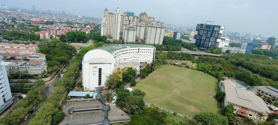 Brand New Apartemen Springhill Sandal Wood 3BR + 2 Bathroom Luas 98m