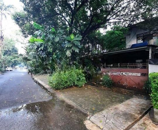 Prime Area Rumah Kebayoran Baru