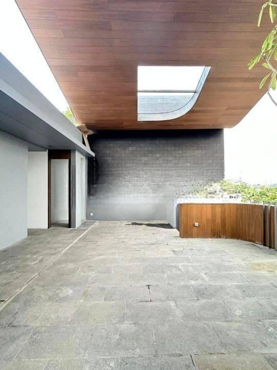 Townhouse baru di Kemang