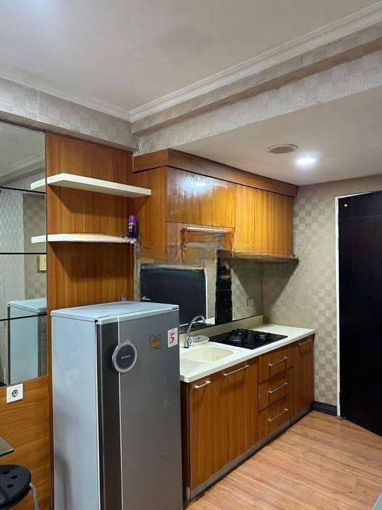 Dijual 1 BR Bukan Studio Apartemen Metropolis Dekat Ubaya