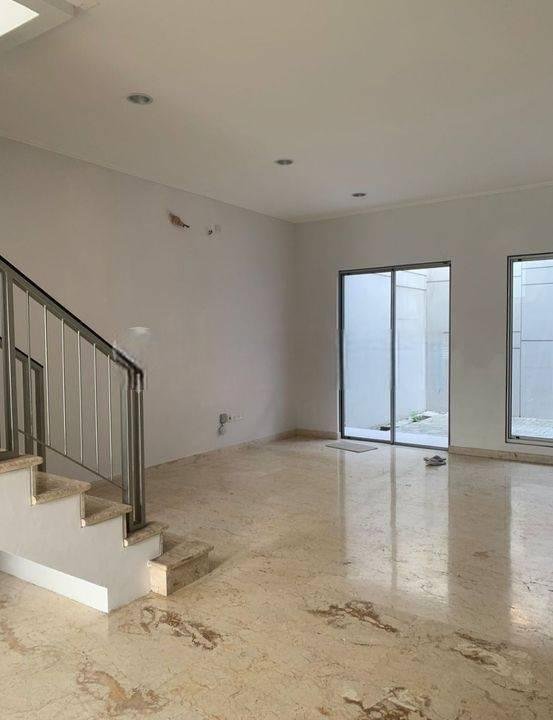 Rumah Golf Island Siap Huni 8x20