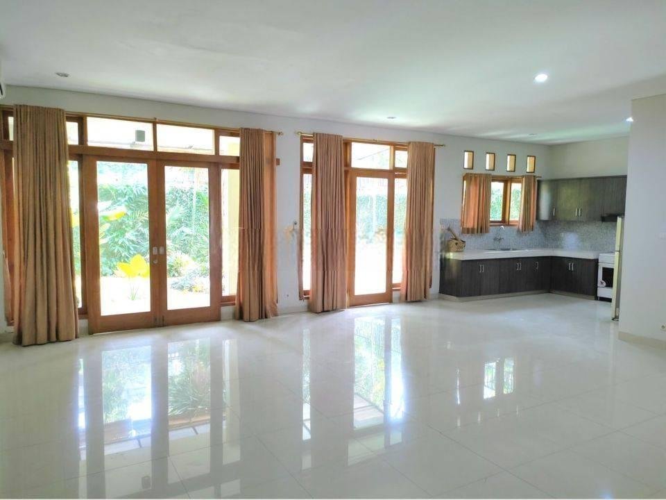 Rumah mewah murah kemang lokasi strategis